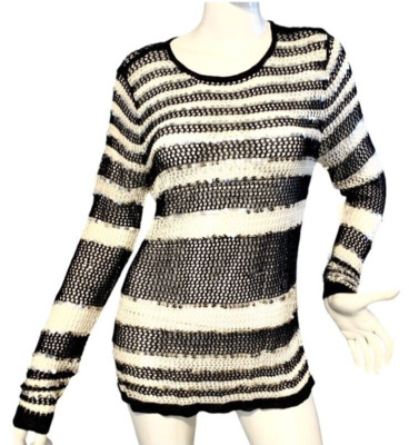 {CHICOS} Shirt/Top/Blouse Blue Embroidered Black/Creme Sequin Detail Stretch ~M
