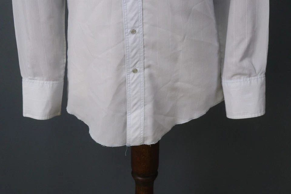 Wrangler Blue Collared Long Sleeve Chest Pocket Snap Front Western Shirt Size M - Image 3 of 4