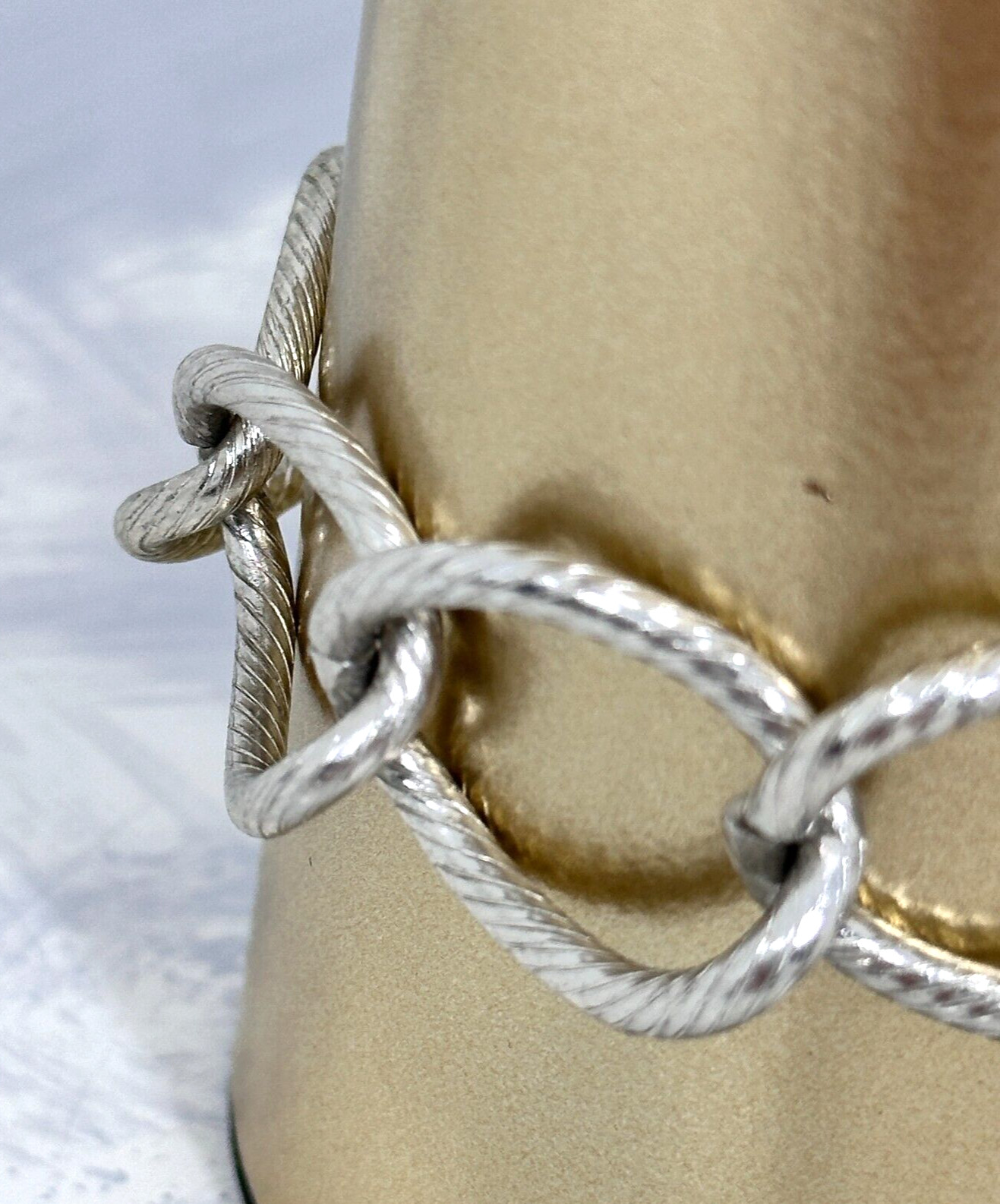 Bracelet Chunky Silver Tone Interlocking Textured… - image 2