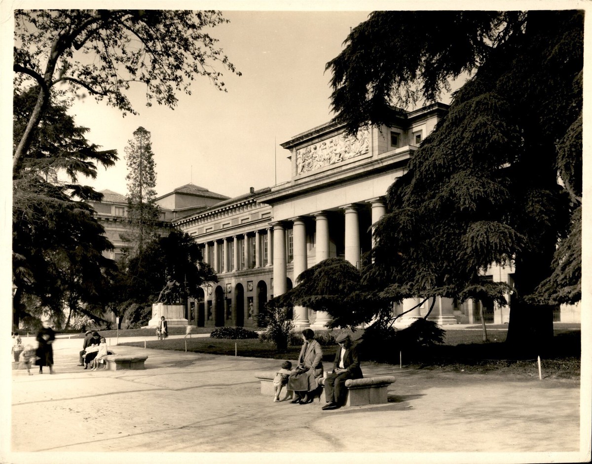GA243 Approx 1920s-30s Orig Photo MUSEUM OF PAINTINGS ON THE PRADO