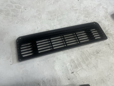 Triumph Tr6 - Black Plastic Vent Grill Grille Used Kt1080 Triumph Tr6 - Black Plastic Vent Grill Grille Used Kt1080