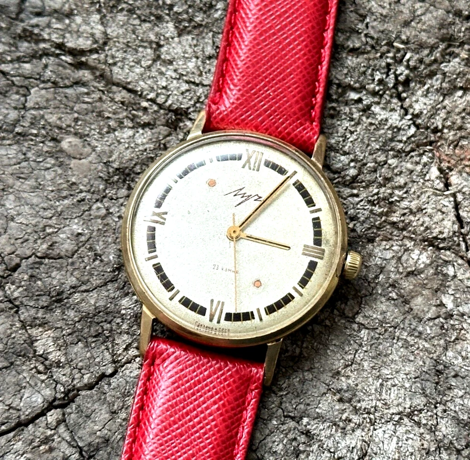 reloj URSS LUCH mecánico joyas ultrafinas dorado Rusia reloj hombre Foto 3 de 4