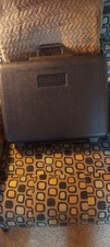 Shure SLX4 Wireless Mic sys. w/ SLX2 Transmitter/Beta 87A/SM58 Capsules case
