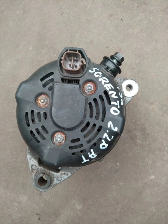 Kia Sorento 2014 Alternator 373002P200 Diesel 145kW DVA49693 - Image 4 of 4