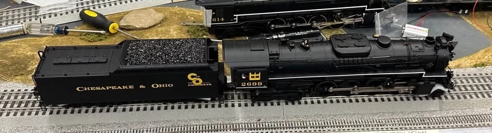 Lionel O Scale 6-38076 Chesapeake & Ohio 2-8-4 Berkshire Steam Locomotive #2699 - Image 2 of 4