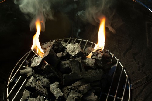Fatwood Firestarter 3lb Poly Bag,No Chemicals or Additives,Salvaged Wood & Fiber - Picture 4 of 5