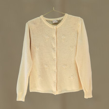 Hasting  Smith Vintage Beaded Lambswool/Angora Sweater size Medium Petite