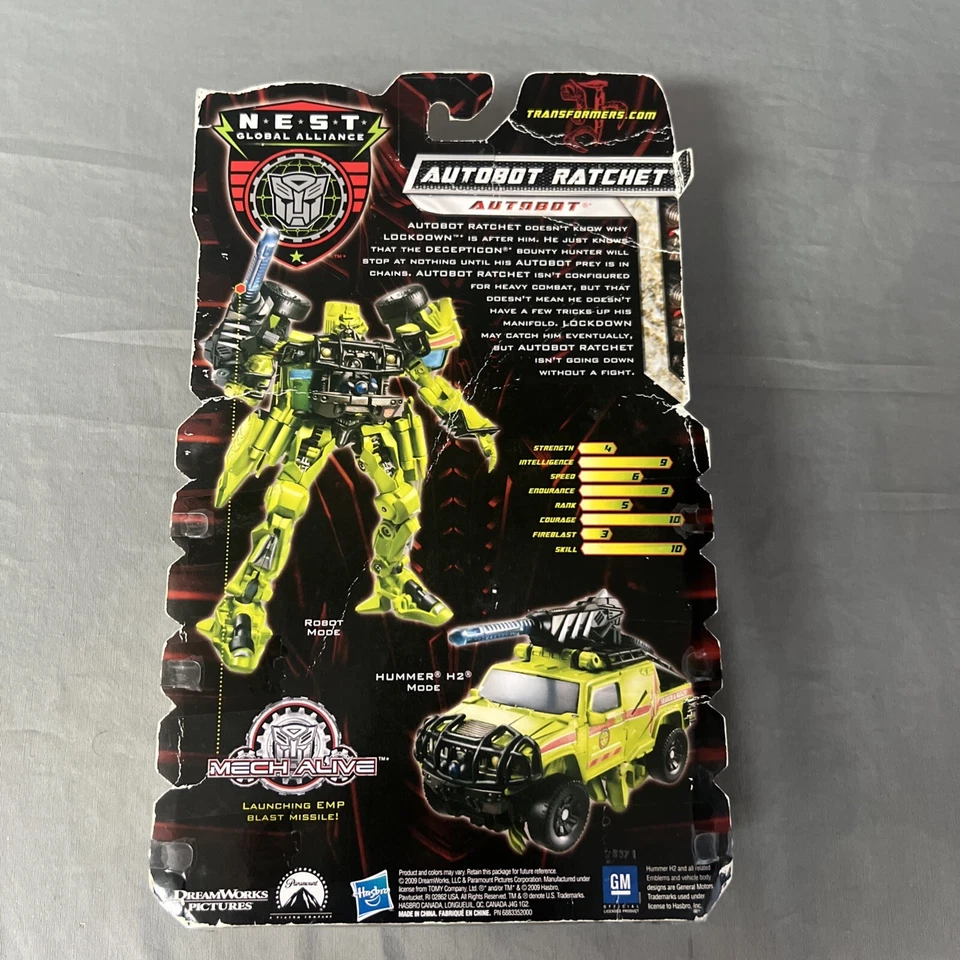 Transformers Revenge of The Fallen - Autobot Ratchet - Deluxe - NEST - Figure - Image 3 of 4