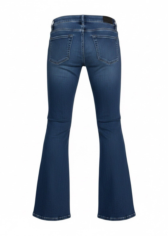 No Boundaries Women's Blue Medium Wash Flared Denim Jeans, 5-Pocket Pockets