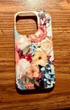 IPHONE 15 PRO CASE ---- MINT CONDITION
