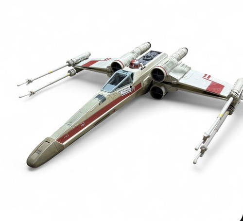 Star Wars Wedge Antilles X Wing Legacy Collection, with Droid 