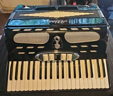 Black Atlas Piano Accordion LM 41 120 with Original Case - Works