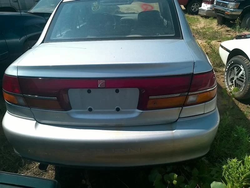 Passenger Corner/Park Light Side Marker Fits 00-02 SATURN L SERIES 10109784 - Image 4 of 4