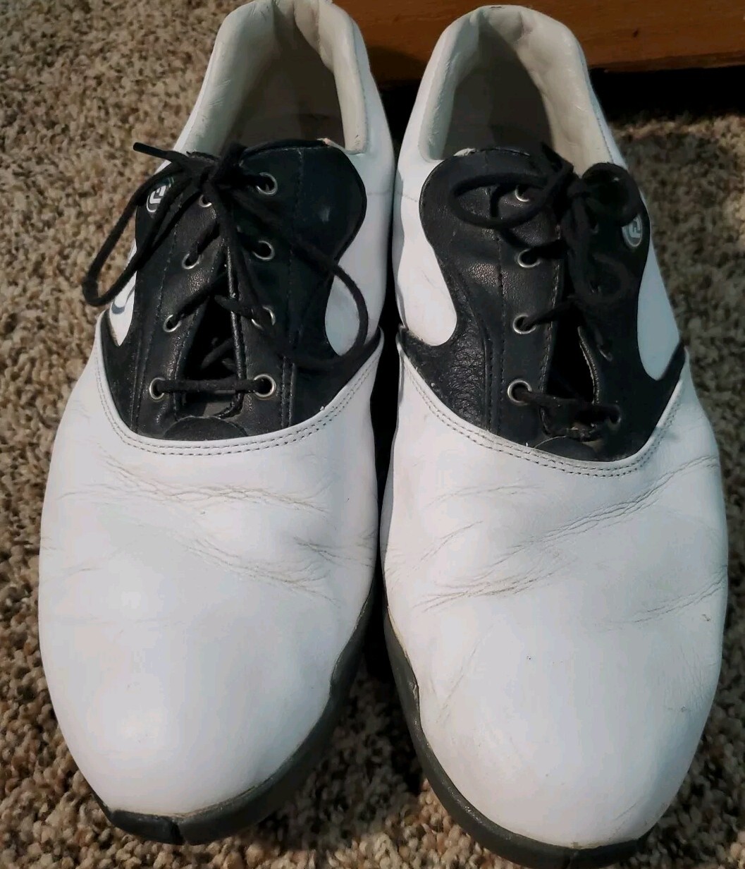 FootJoy LoPro Collection Womens Size 10 M Golf Shoes 97123 Plastic Cleats Sport