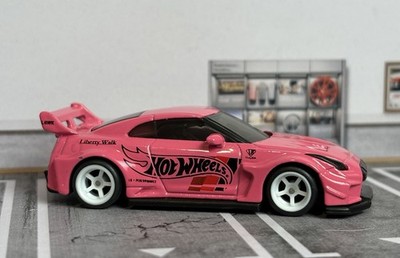 Hot Wheels Custom Pink LB-Silhouette Works GT Nissan 35GT-RR Ver.2
