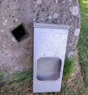 Poultry Galvanised Metal Grit Dispenser vertical hanging type