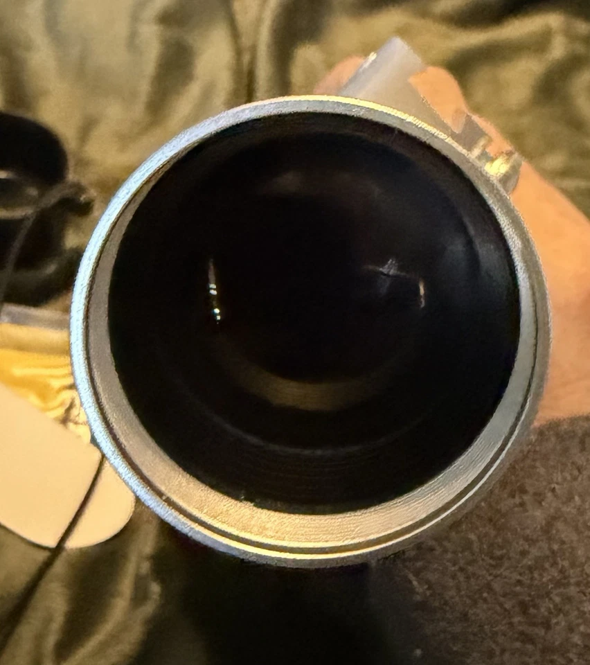 Mira para rifle Simmons 22 Mag 1" con anillos modelo 1033 4x32 con acabado plateado. Foto 4 de 4