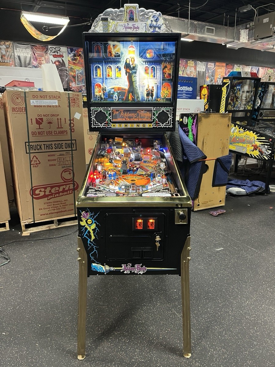 邦楽 THE PRIVATES PINBALL LOVERS 1992 ADDAMS FAMILY PINBALL MACHINE PAT LAWLOR FULLY REFURBISHED