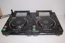PAIR Of Pioneer CDJ-2000NXS2 Pro DJ Turntables Fast Ship L@@@K!!!