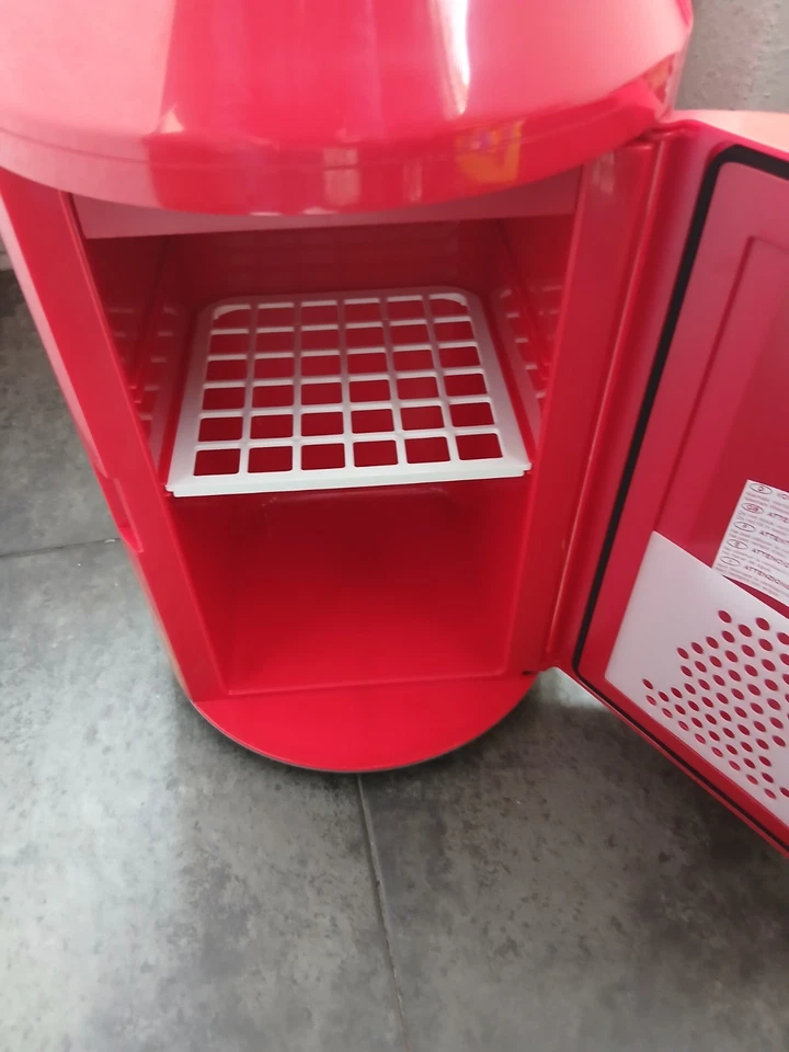 Mint Condition Boxed Thermoelectric Coca Cola Hot Cold  Fridge Can Shaped   - Image 4 of 4