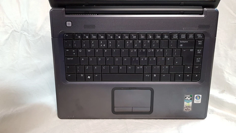 Compaq presario f500 15.4" Laptop AMD Athlon 64 X2 TK-53 1GB No HDD - Image 4 of 4