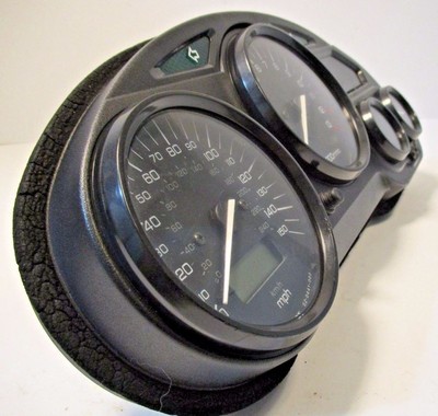 SUZUKI GSX600F SPEEDOMETER GAUGES METERS 34120-08F60 GSX 600 F