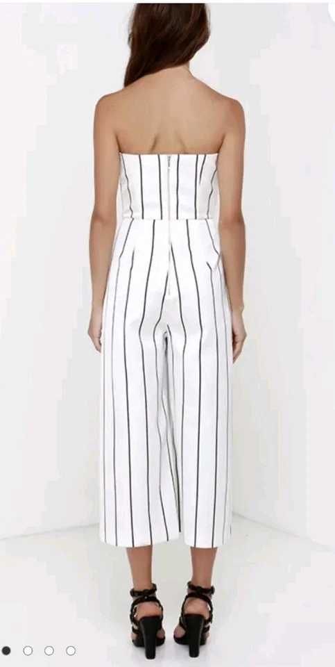 $209 KEEPSAKE Forget You Mono Blanco Rayas Sin Mangas Pierna Ancha Alfombra Roja Foto 3 de 4