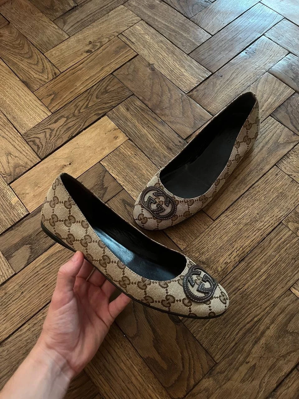 Chaussures plates Gucci GG Lifford beige ébène/cacao monogramme cuir verni pointure 37,5