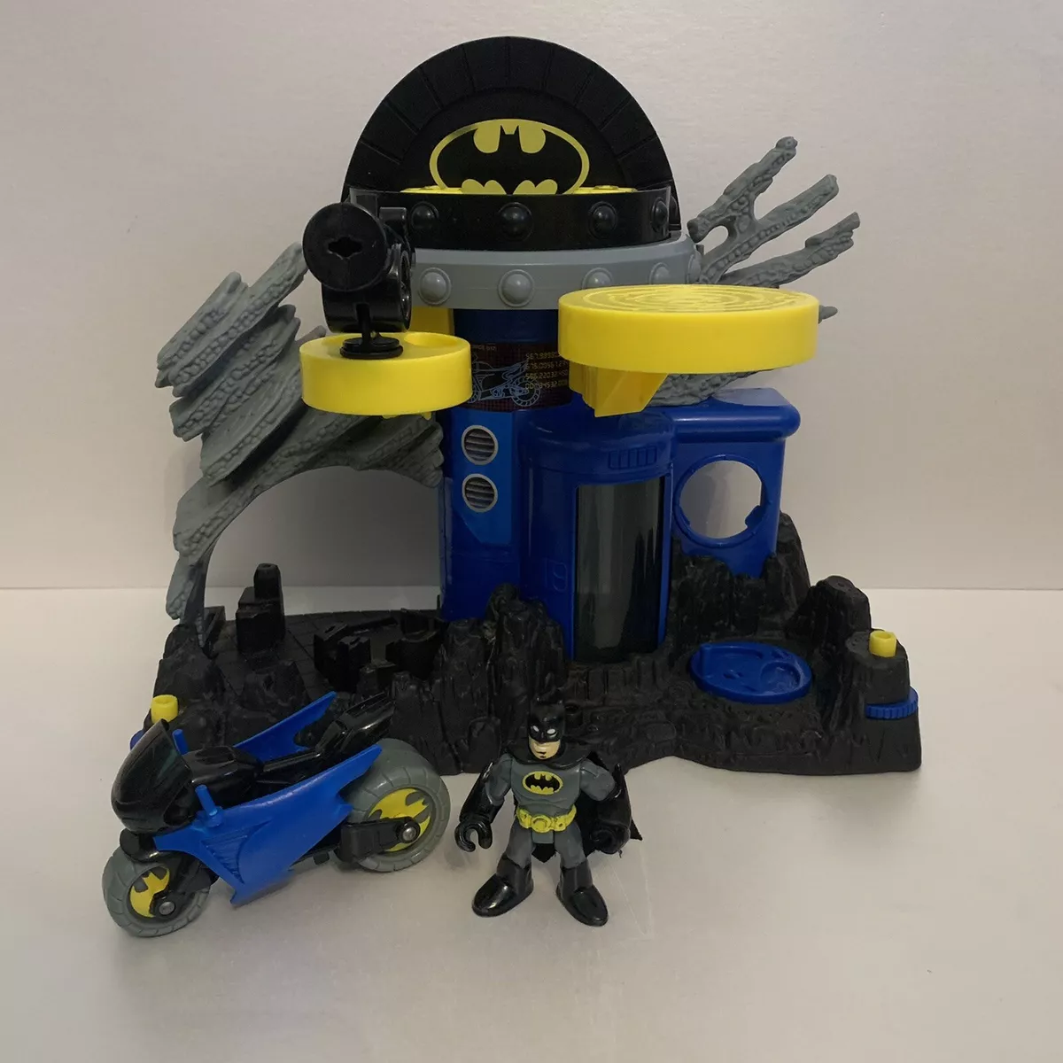Imaginext batman best sale command centre
