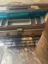 PLANO GUIDE SERIES TACKLE BOX FULL 6x15x10 AS SHOWN, 3 Sep Bxs Inside,Many Divid