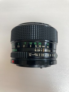 Canon FD 50mm f1.2 #28772 V900