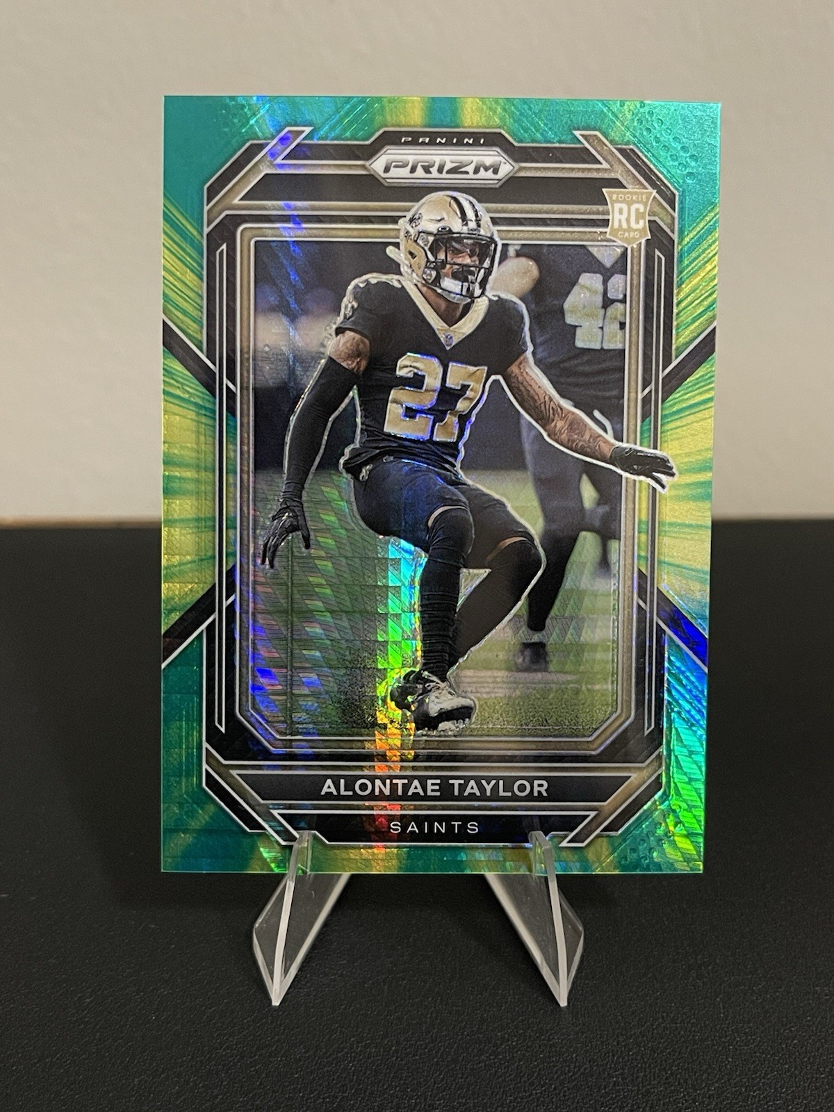 2022 Panini Prizm - Rookies Alontae Taylor #392 Hyper Prizm /175 (RC)