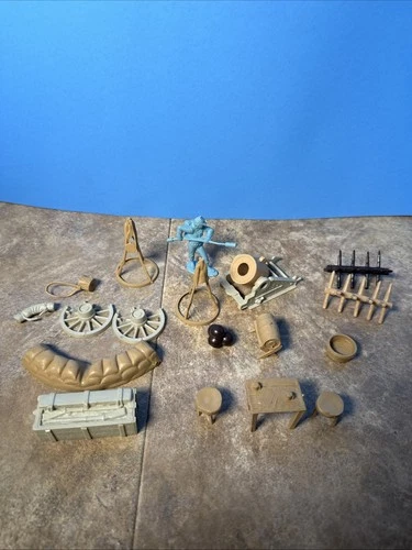 Vintage Marx Blue & Gray Civil War playset accessories