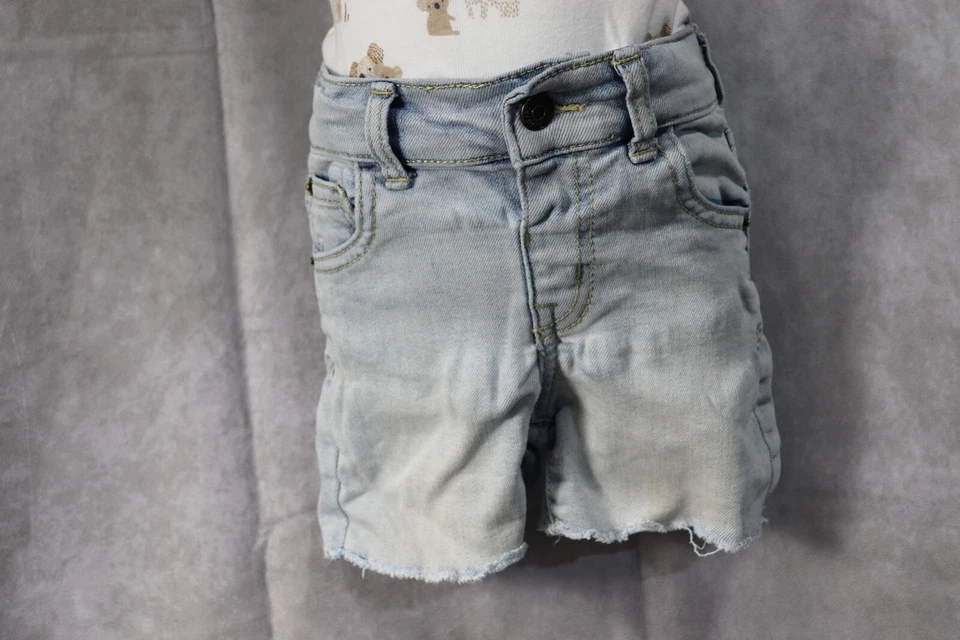 Child Of Mine Bebé Blanco Koala Body Traje Cat & Jack Denim Shorts 12 Meses Foto 3 de 4