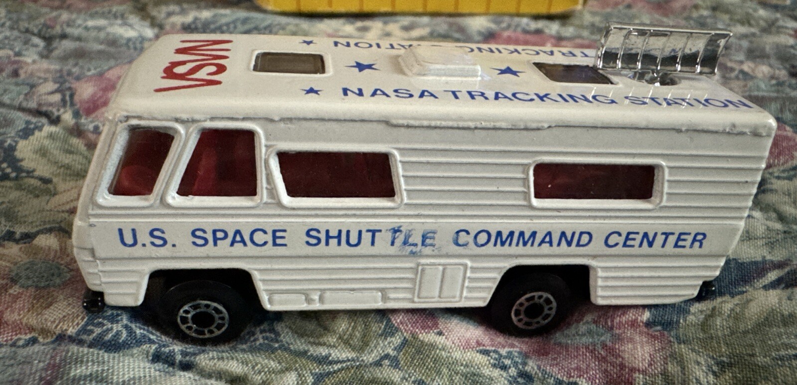 Picture 5 of 9