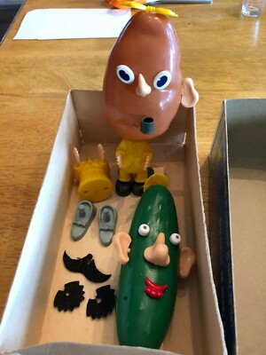 Vintage Hasbro Cooky Cucumber Mr Potato 