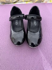 Freestyle by Danskin Tap Shoes Youth Size 12 Black Adjustable Strap Patent Shine