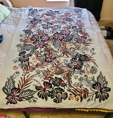 Vera Bradley Fleece Blanket Gray Floral 81''x46''