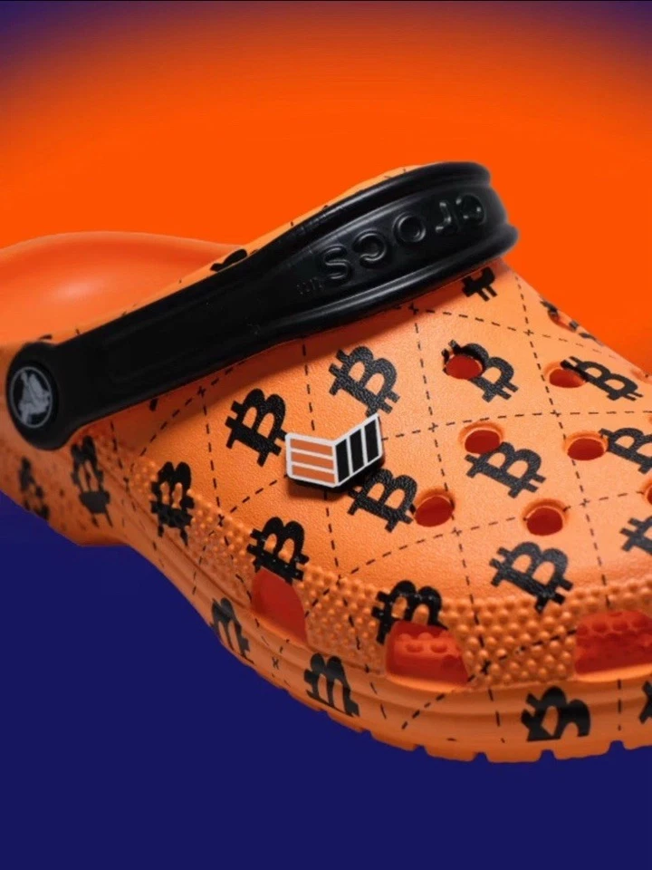 Bitcoin CROCS V3 мужской размер 8 (ограниченный выпуск 2100) распродано - Изображение 4 из 4