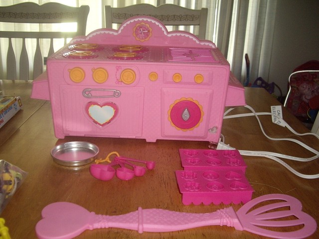 lalaloopsy kitchen oven