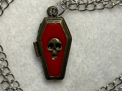Gothic Rest Vampire Coffin Skull Pendant Necklace with Secret Compartment