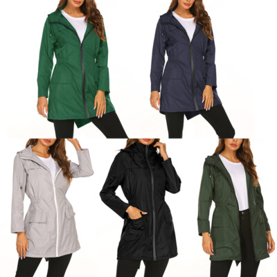 Autumn And Winter Women's New Outdoor Jacket Hooded Lightweight Raincoat Jacket.