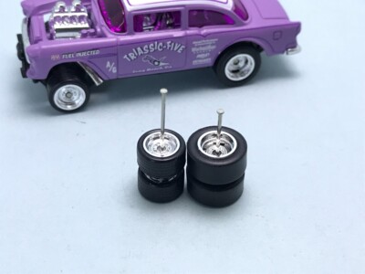 R359 Hotwheels 1:64 Real Riders # Chrome Slotted '55 Gasser Rubber