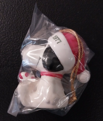 Vintage 1977 Peanuts Snoopy Christmas Ornament Ceramic Japan - New