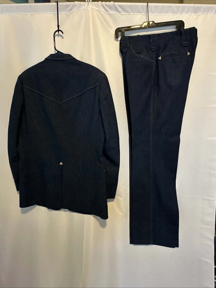 Vtg 70’s Haggar Mustang Western Wear Sport Coat And Pants USA Navy 44L, 34 - Image 4 of 4