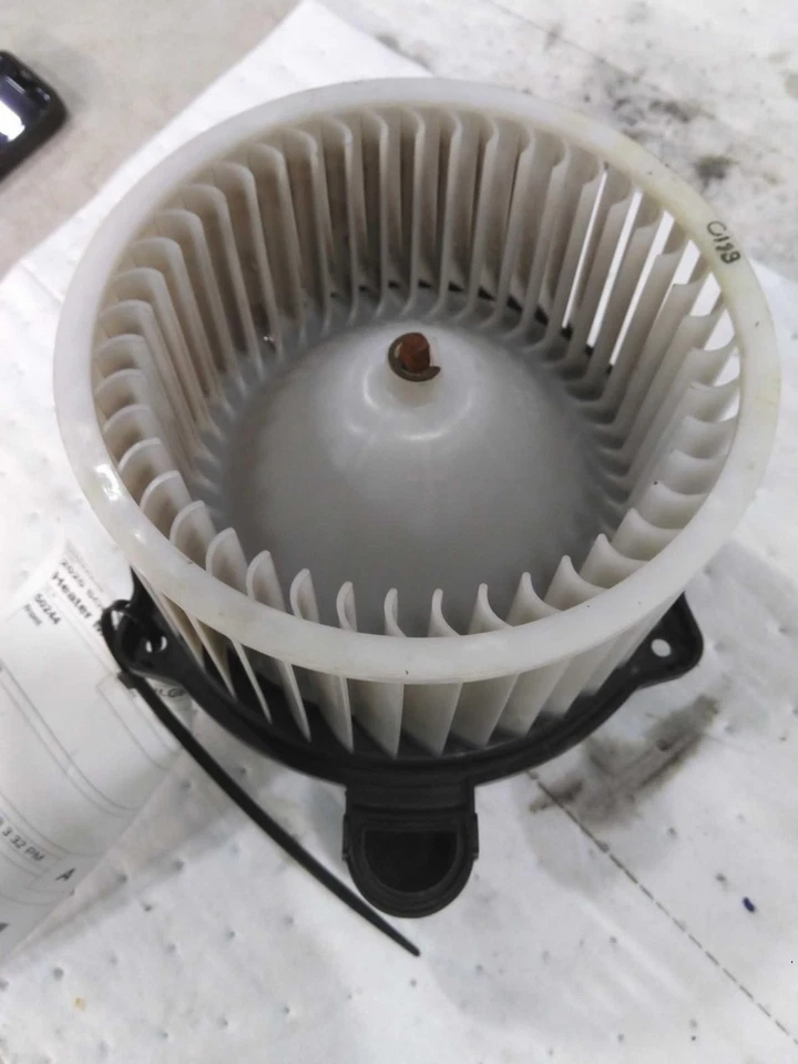 2020 KIA SORENTO HVAC Blower Motor OEM 971131U000 62K Miles White - Image 2 of 3