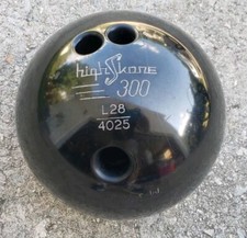HIGH SKORE 300 BOWLING BALL 12.60 LBS VINTAGE SOLID BLACK DRILLED "MARY T"