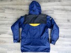 Foto 11 di 12