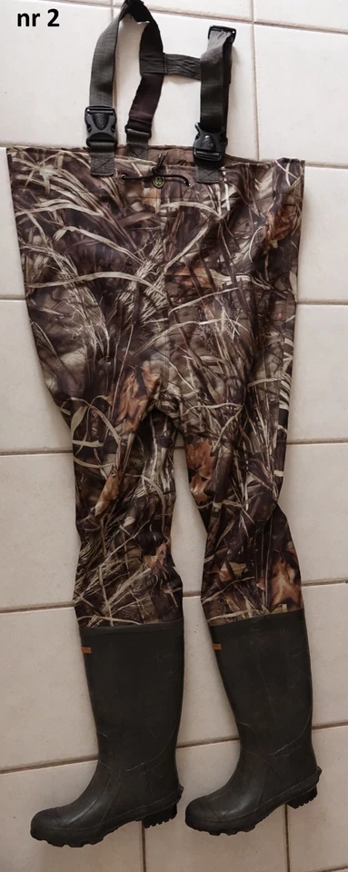 Game Winner camouflage realtree max 5 2-ply insulated boot-foot  Wader,size 8 - Image 4 of 4