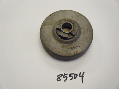 NEW MCCULLOCH CLUTCH DRUM    1/4 PITCH  PN 85504 SP 40, PM 510, PM 6A      